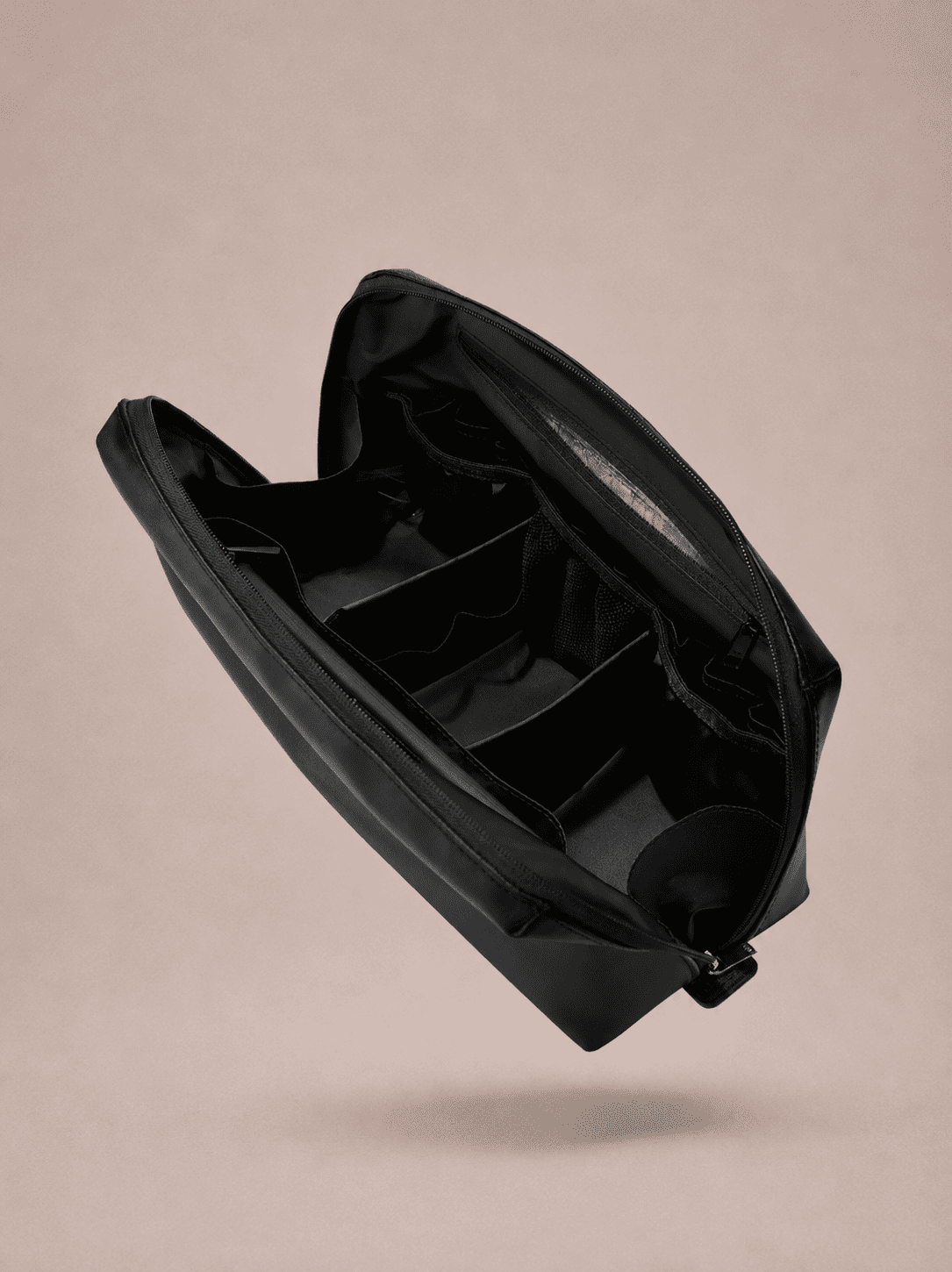 BÉIS The Large Cosmetic Pouch