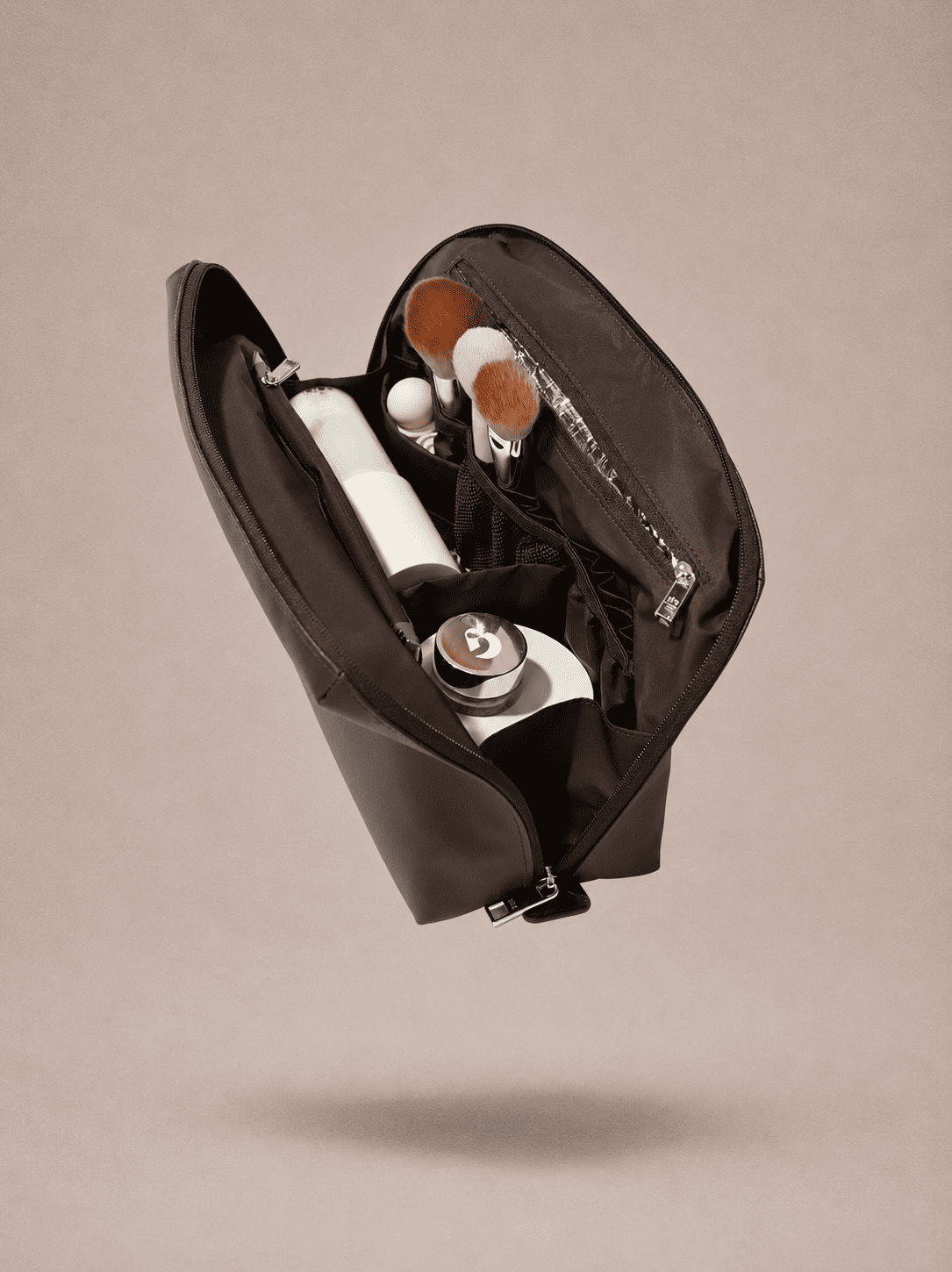 BÉIS The Large Cosmetic Pouch